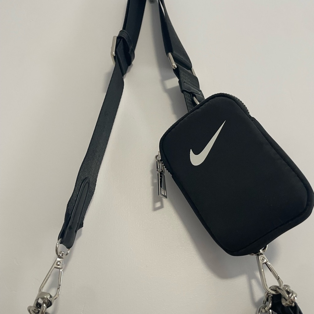 Nike Rework Wrap Bag - Picture 2 of 9